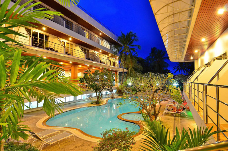 Samui First House Hotel 